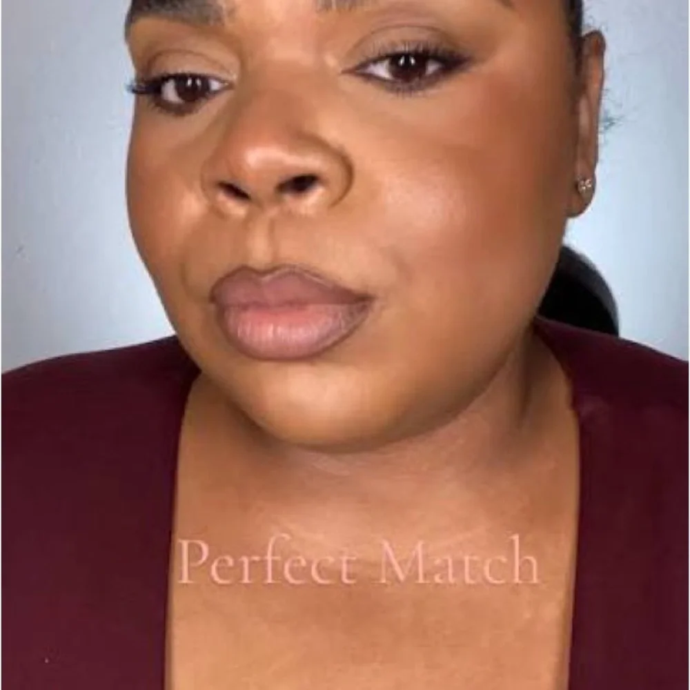 Authentic MAC Cosmetics Studio Face and Body Foundation - Tan (New), Shade: C7 - Picture 5 of 6